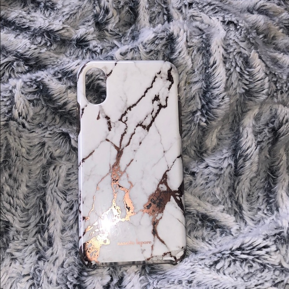 Gold and white marble IPhone X case